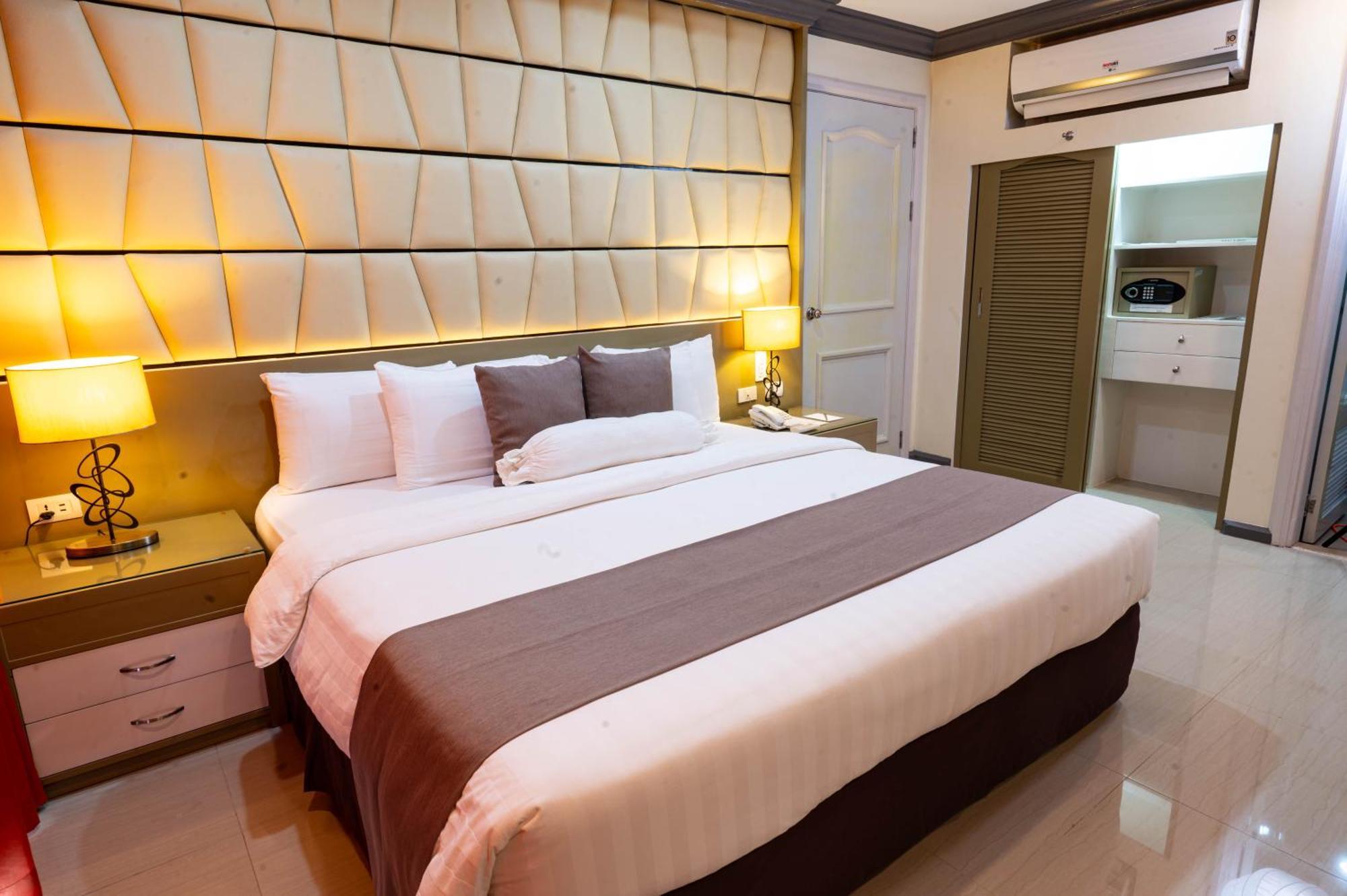The Apo View Hotel Davao Bagian luar foto