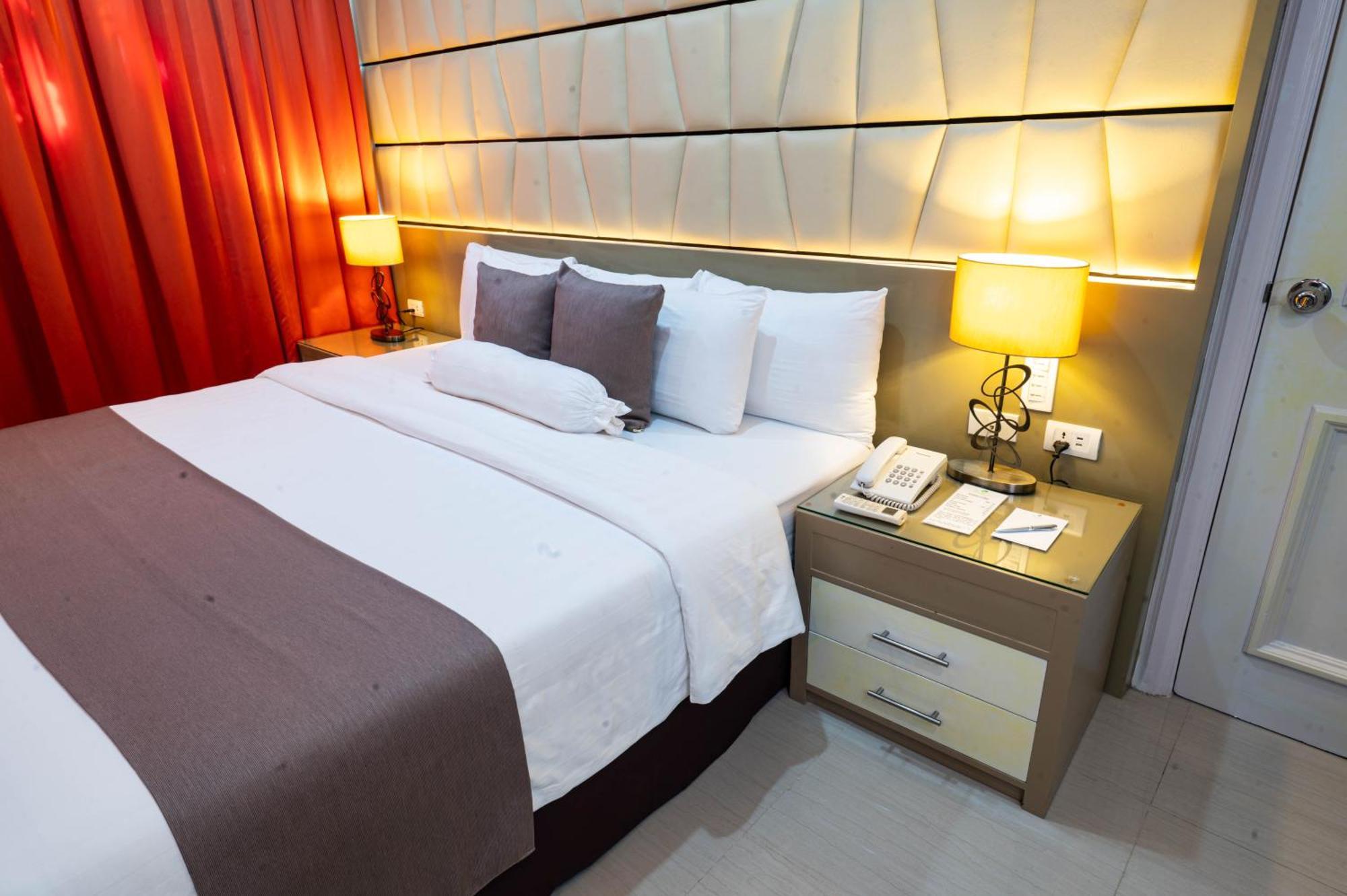 The Apo View Hotel Davao Bagian luar foto
