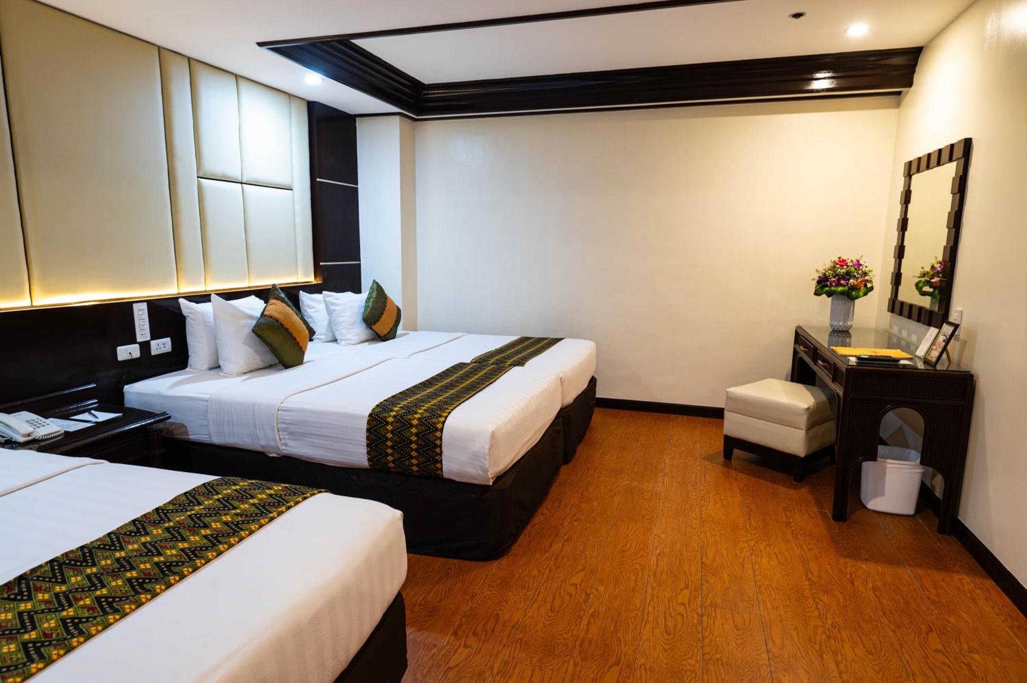 The Apo View Hotel Davao Bagian luar foto