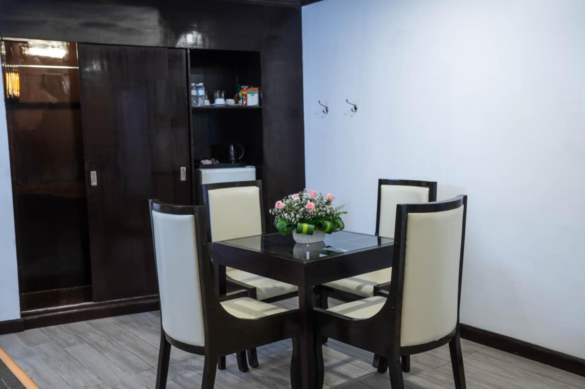 The Apo View Hotel Davao Bagian luar foto